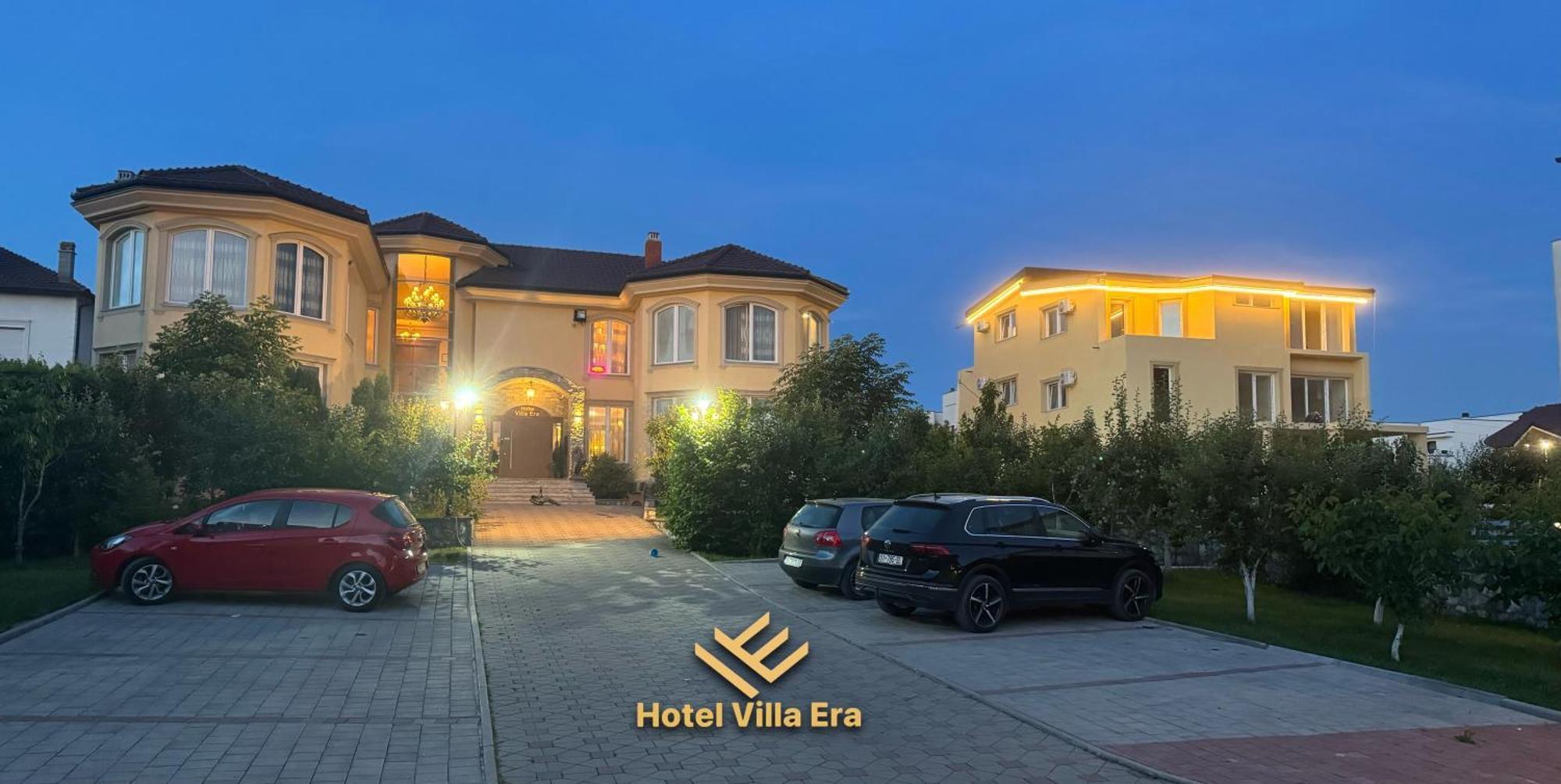 Villa ERA Pristina Esterno foto